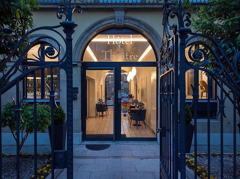 Vignette référence refonte site Hôtel du Théâtre